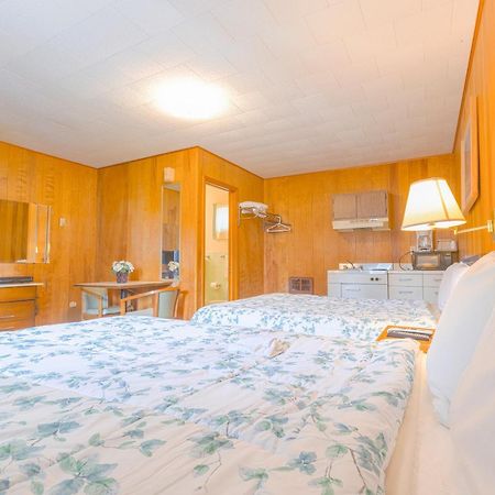 Parkside Motel By Oyo Meadville Conneaut Lake Conneaut Lakeshore Dış mekan fotoğraf