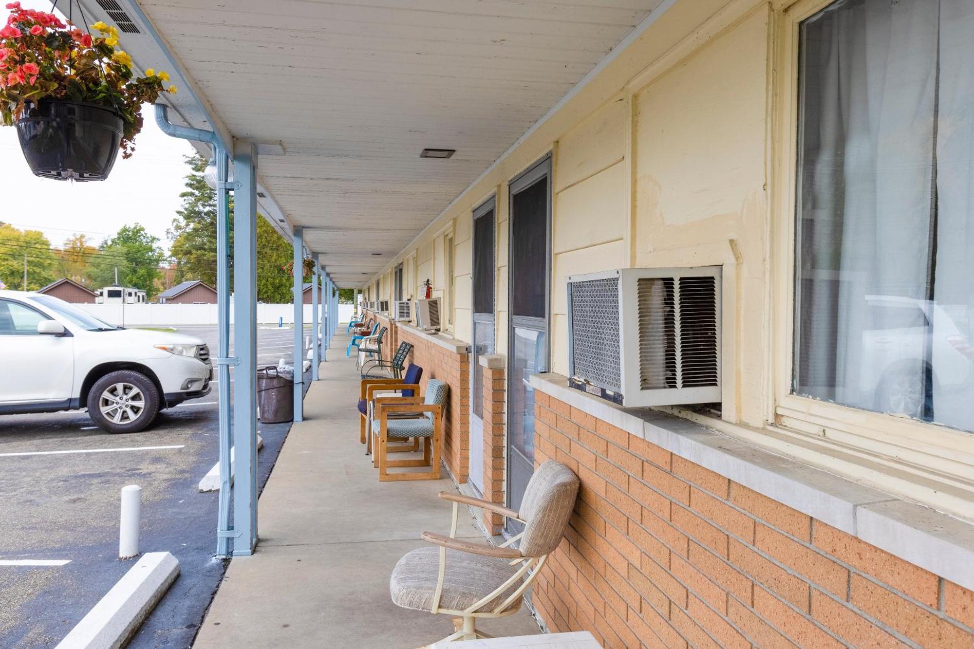 Parkside Motel By Oyo Meadville Conneaut Lake Conneaut Lakeshore Dış mekan fotoğraf
