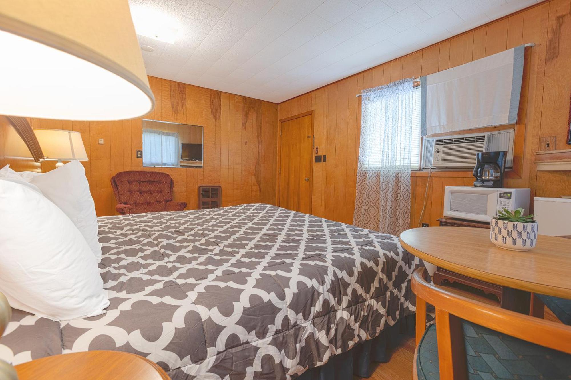 Parkside Motel By Oyo Meadville Conneaut Lake Conneaut Lakeshore Dış mekan fotoğraf